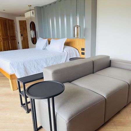 Hotel Casa Victoria ميديلين المظهر الخارجي الصورة